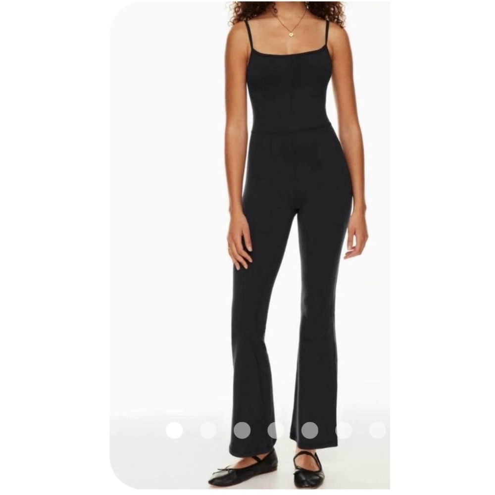 Wilfred Free Divinity Jumpsuit Womens Small Black Excellent Flare Leg Bodysuit